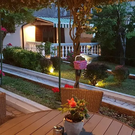 Maletic Apartman Póla