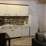 Maletic * פולה